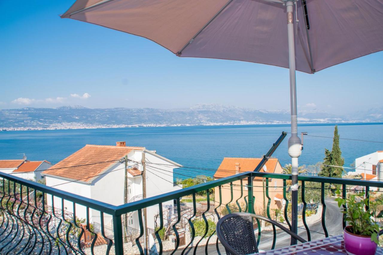 Apartments By The Sea Slatine, Ciovo - 1126 Trogir Exteriör bild
