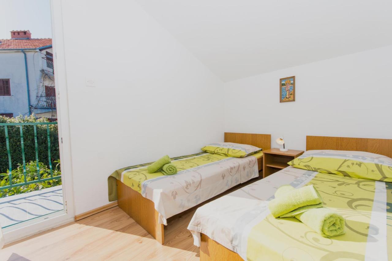 Apartments By The Sea Slatine, Ciovo - 1126 Trogir Exteriör bild